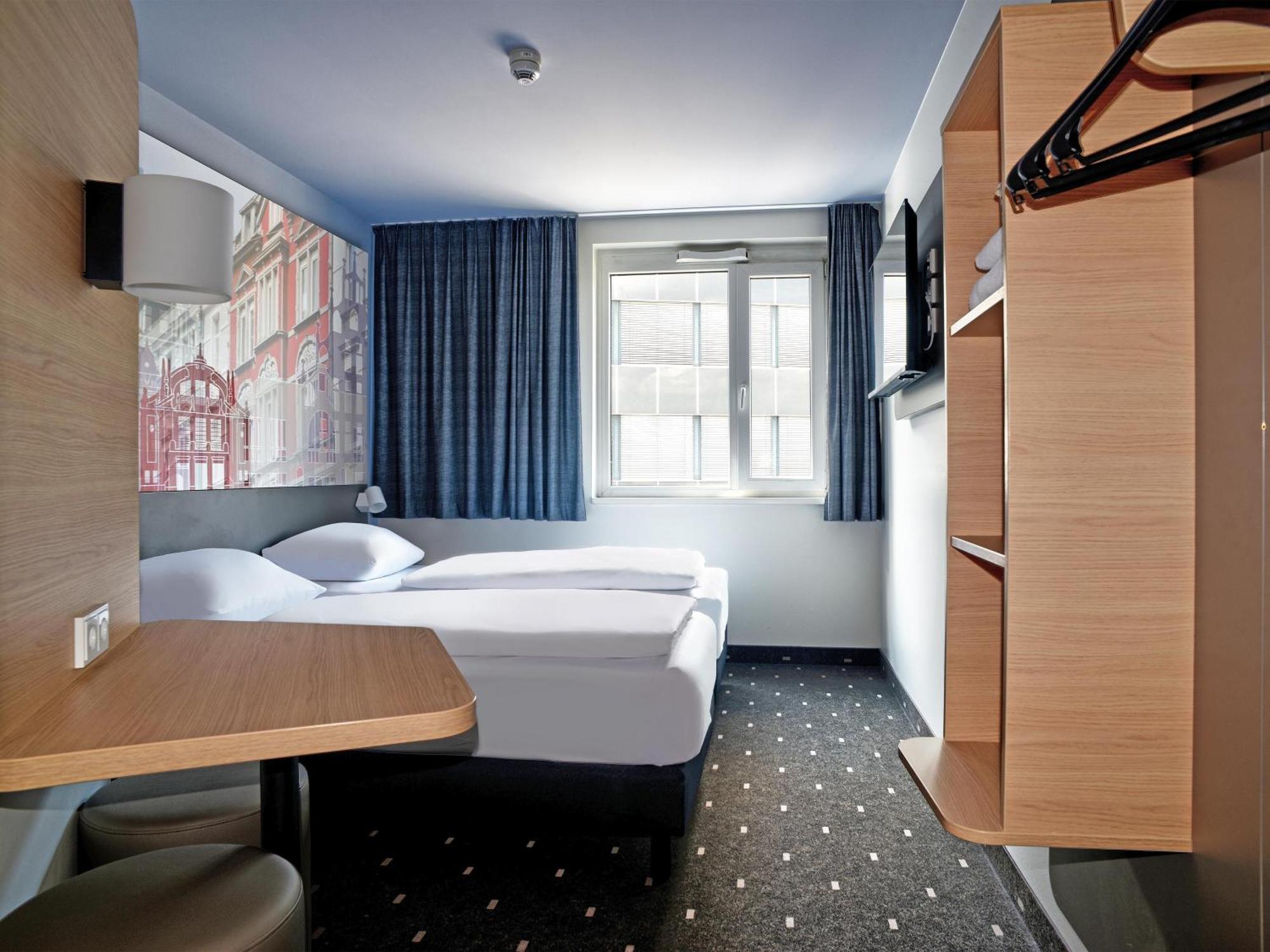 B&B Hotel Bielefeld-City Extérieur photo