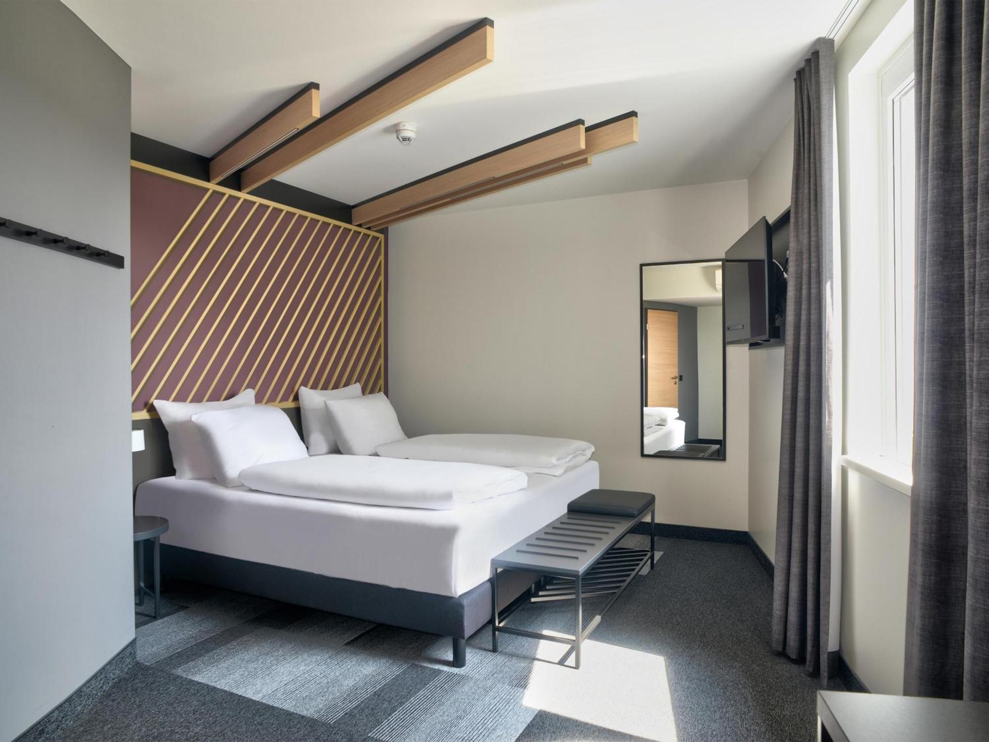 B&B Hotel Bielefeld-City Extérieur photo