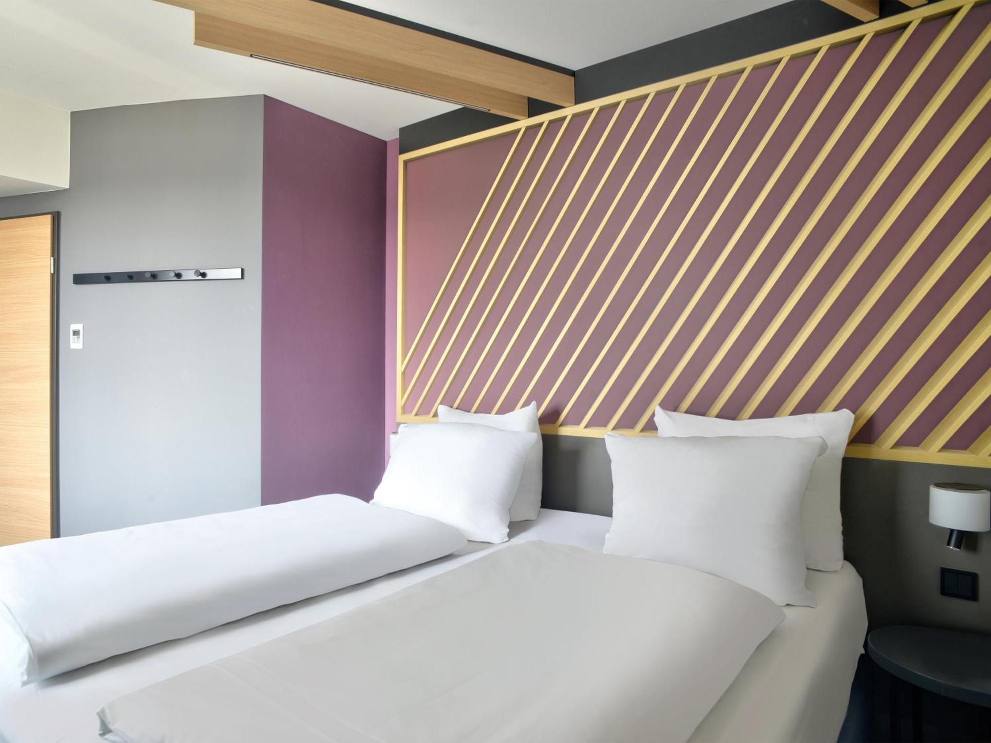 B&B Hotel Bielefeld-City Extérieur photo
