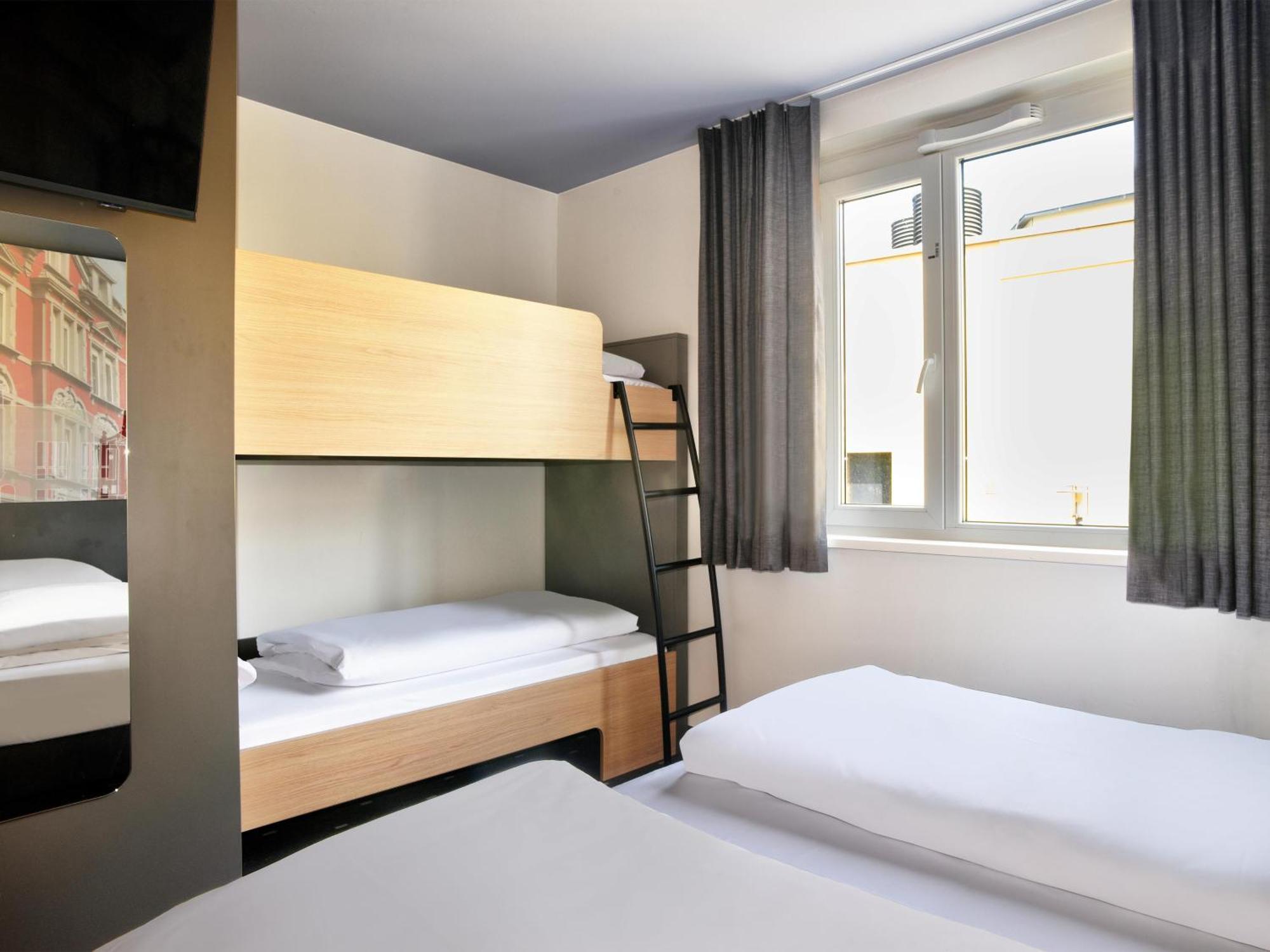 B&B Hotel Bielefeld-City Extérieur photo